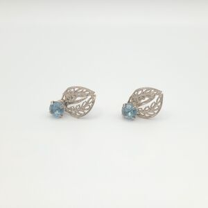 Vintage Screw-on Filigree Silver and Blue Leaf Earrings
